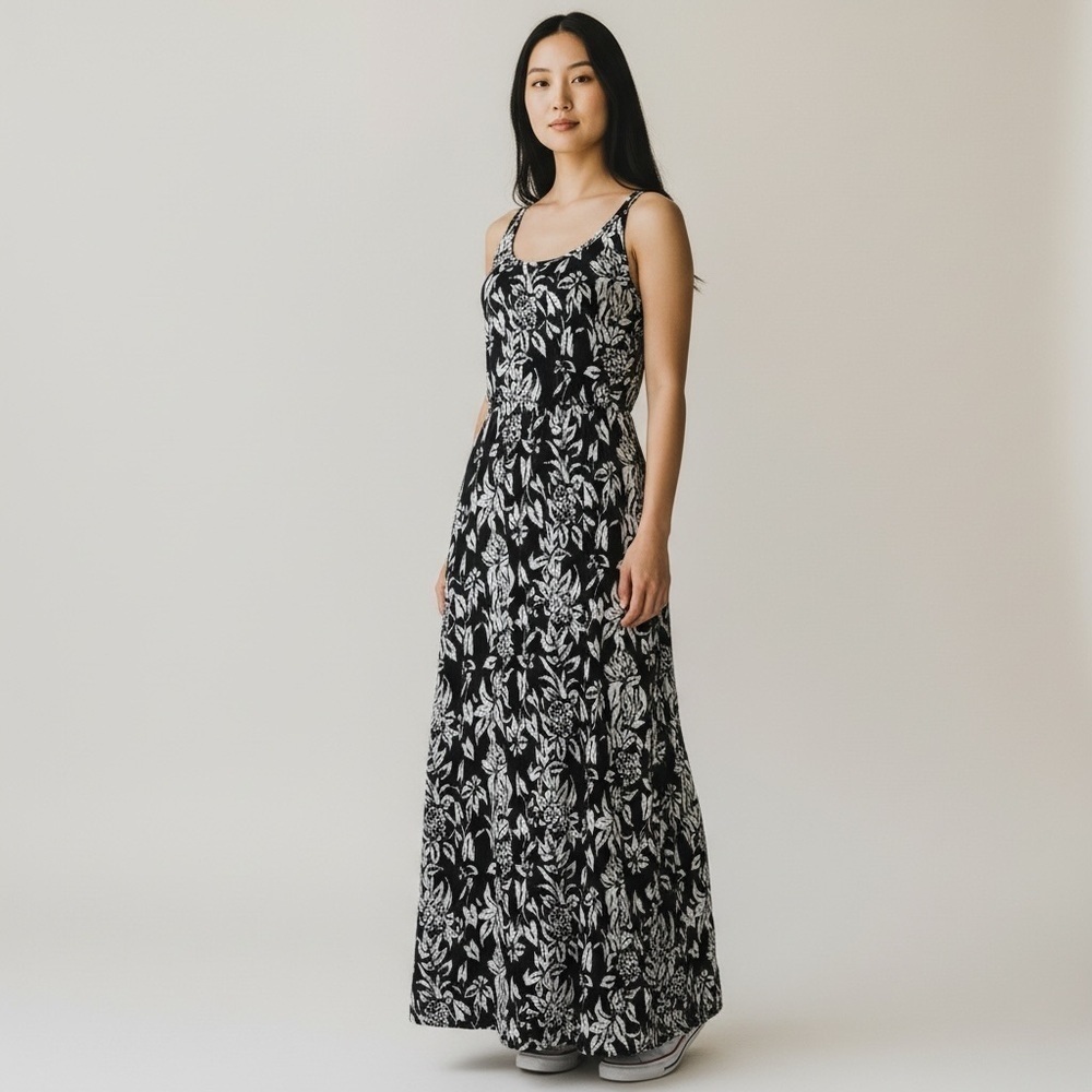 LOFT Black and White Sleeveless Sundress